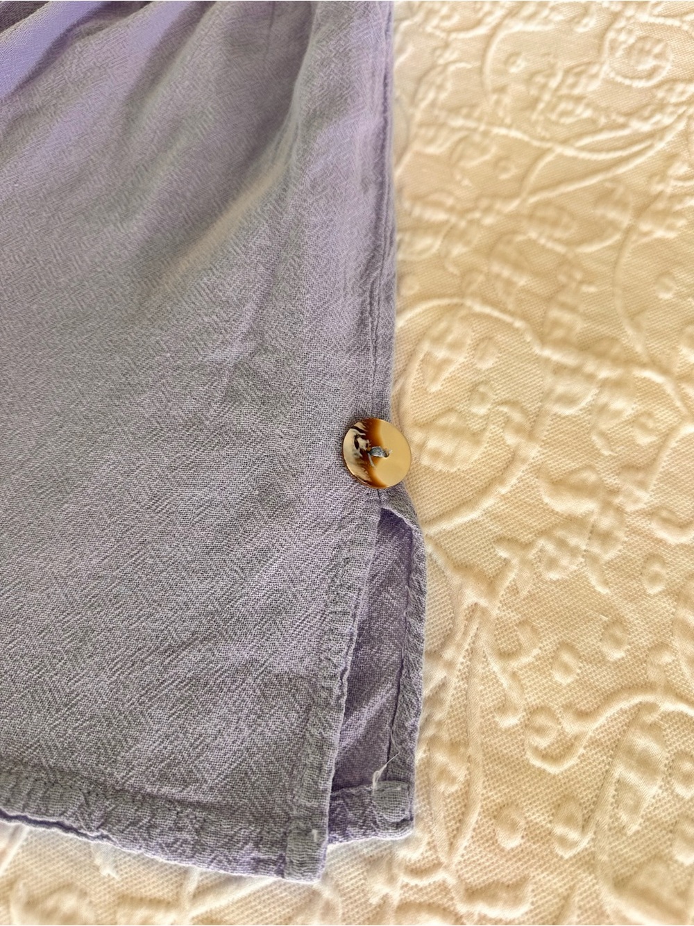 Women's Linen Lavender Shorts - Picture 3 of 4